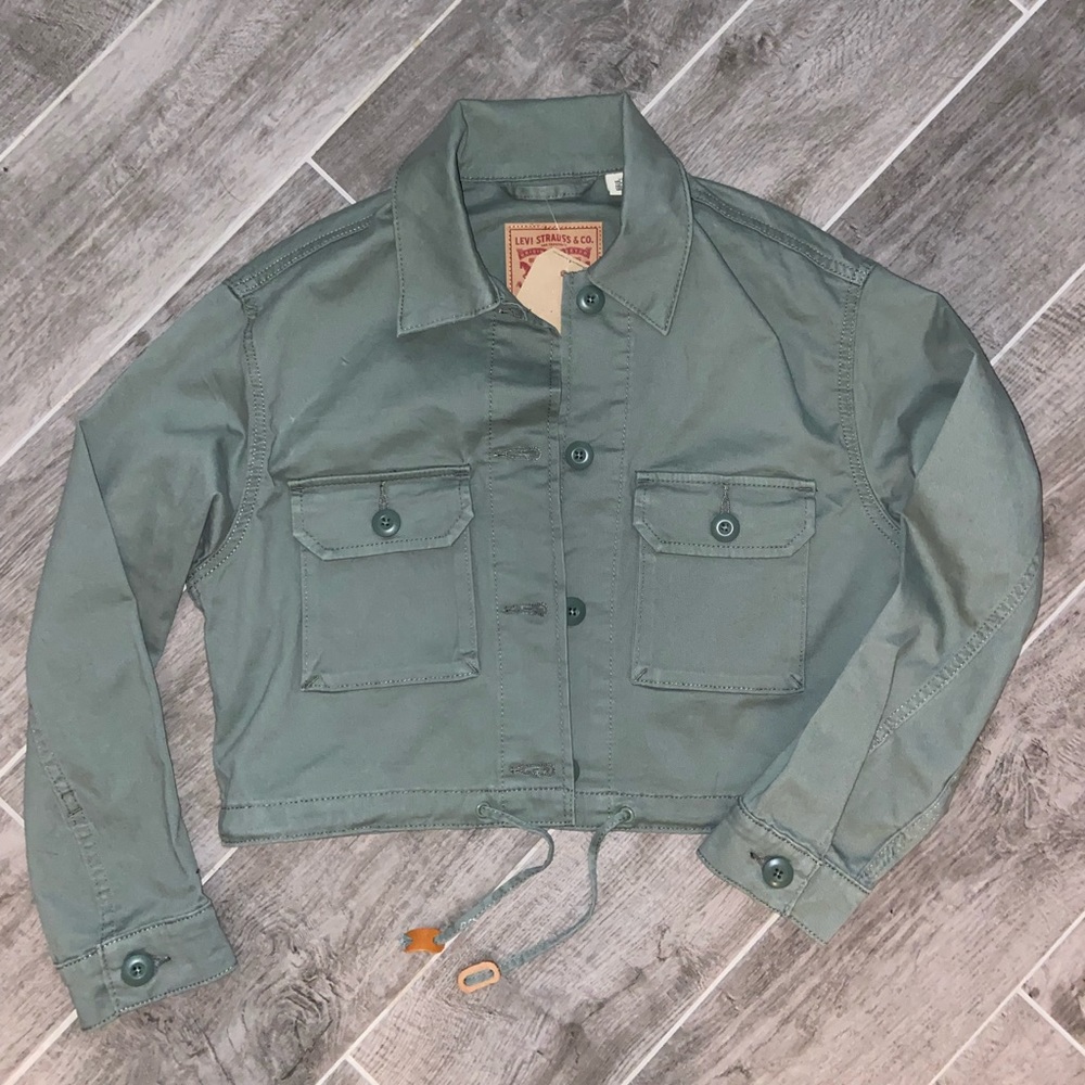 Levi’s cropped green jacket
